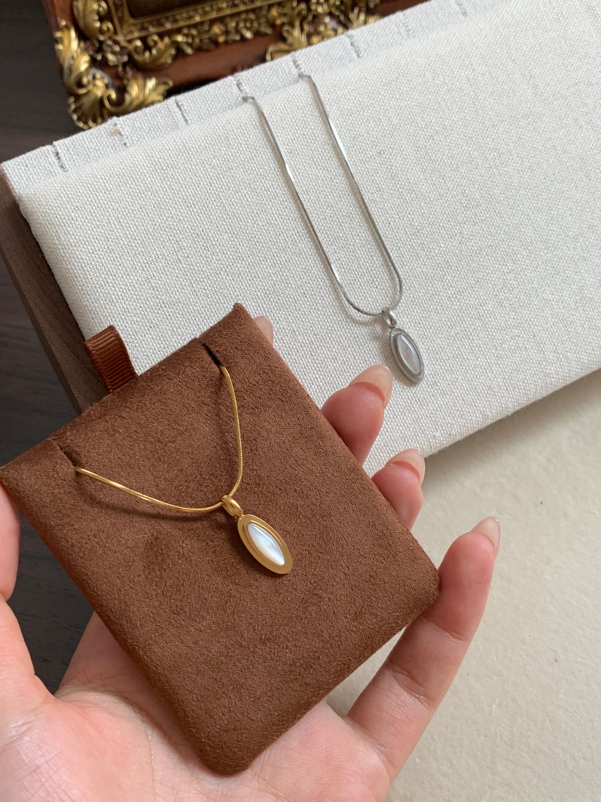 Mother-of-Pearl Oval Pendant Necklace