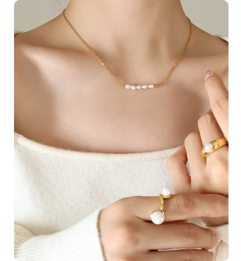 Freshwater Pearl Bar Necklace